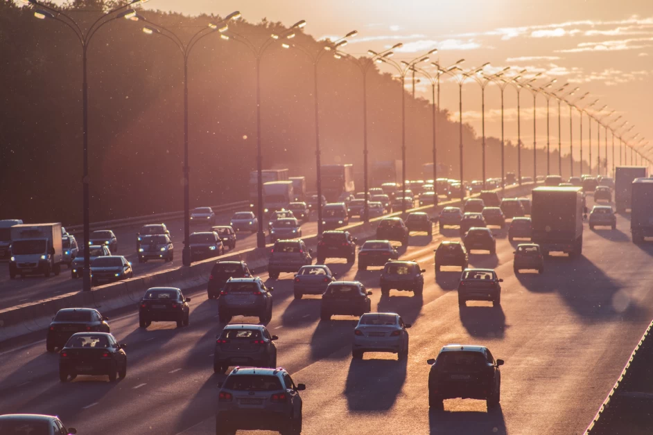 Impact of social media marketing on website traffic