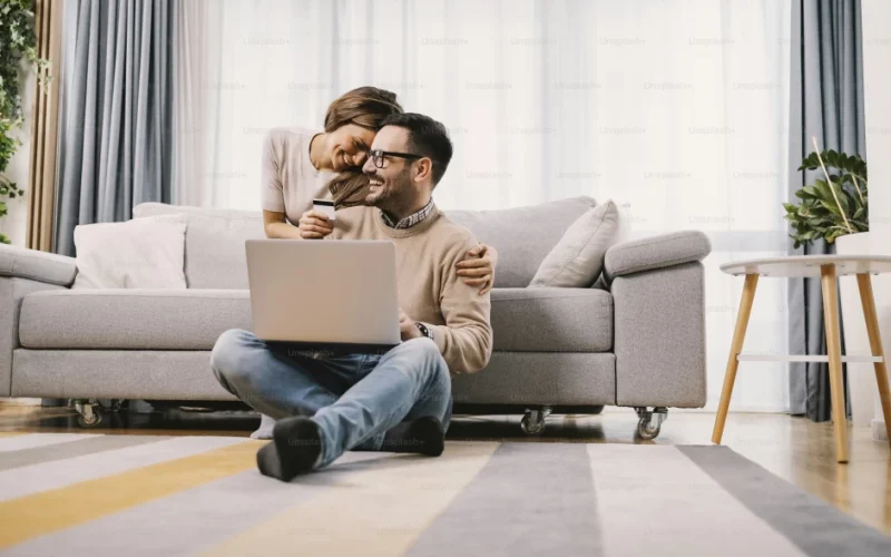Making Money Selling Products Online in 2024: Tips and Strategies