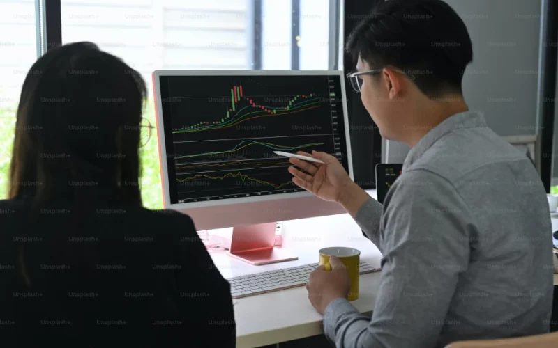 What is Digital Product Marketing?